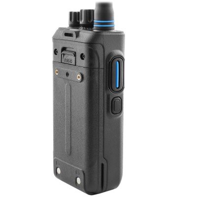 Любительская рация Comrade R5_3